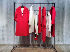 服裝店裝修 美觀之外，盈利為王——以菲拉普高登品牌折扣尾貨批發(fā)的視角